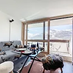 Moderne 3 Pieces, Aux Pieds, Balcon, Vue Exceptionnelle - Fr-1-344-1121 *