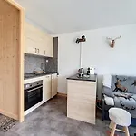 Apartament Moderne 3 Pieces, Aux Pieds, Balcon, Vue Exceptionnelle - Fr-1-344-1121 *